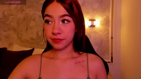 Snapshot of doll_eyeess_ chatting on September 11, 2:46 am D  online show from September 11, 2:46 am