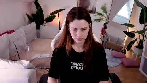 Your doll Lesli online show from March 22, 1:04 pm