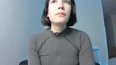 Kira online show from February 2, 4:43 pm