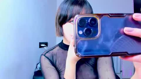 Kira online show from September 9, 2:50 pm