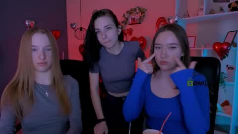 doll_vey online show from February 19, 9:52 am