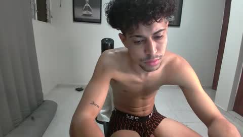 DollarHot30 online show from January 15, 5:05 am