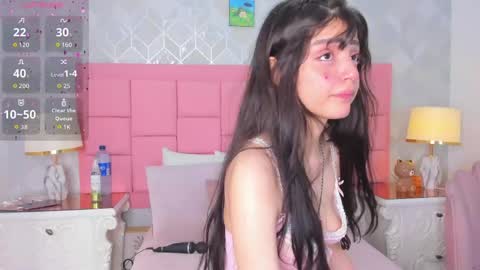 dolly_kitter online show from May 19, 11:39 am