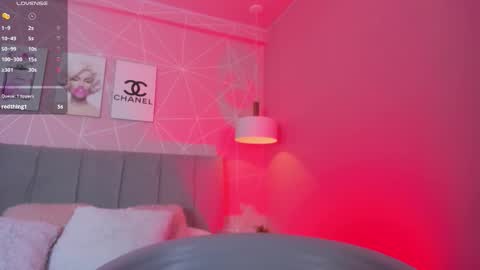 Call me Zoe  online show from February 20, 3:50 am