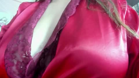 Call me Zoe  online show from October 27, 4:45 am