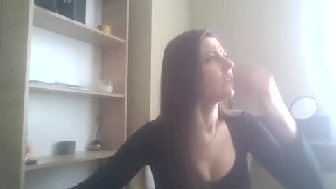 DollyRoma online show from March 12, 9:02 am