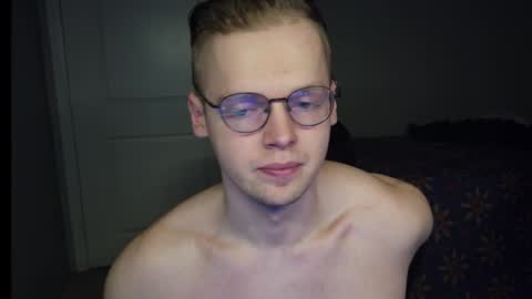 doloresman online show from March 4, 10:40 pm