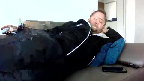 dombio_12 online show from March 7, 12:49 pm