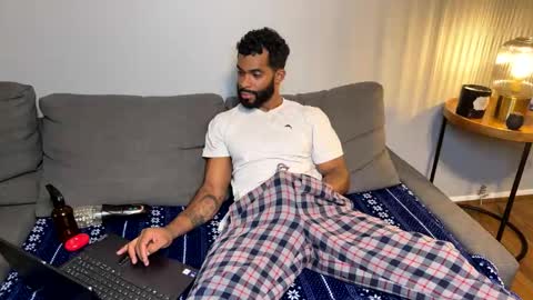 Domi online show from April 18, 11:49 pm