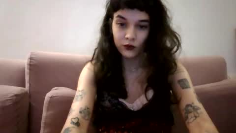 dominatrixkimmy online show from March 24, 12:05 am