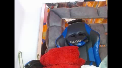 Snapshot of dominic751 chatting on September 12, 5:26 pm dominic751 online show from September 12, 5:26 pm