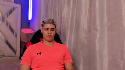 DOMI online show from April 18, 4:14 am