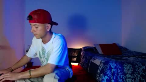 DOMINIC AND ANDREW online show from February 19, 6:34 am