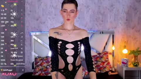 Snapshot of dominic_thailor chatting on October 17, 3:49 pm Dominic online show from October 17, 3:49 pm