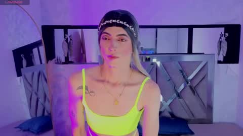 Dominic online show from May 25, 3:51 pm