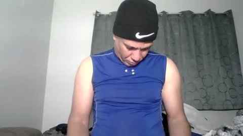 luis online show from November 11, 8:00 pm