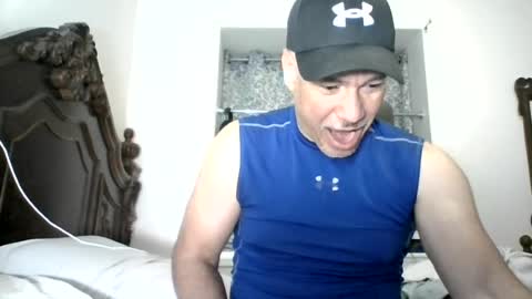 luis online show from July 18, 2:02 am