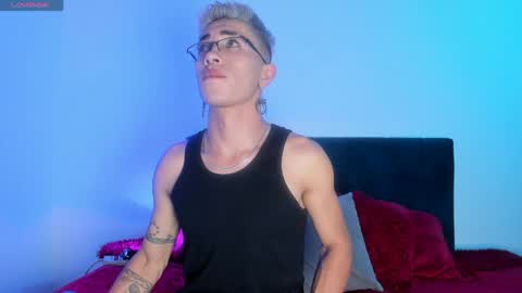 Dominik online show from May 2, 3:56 am