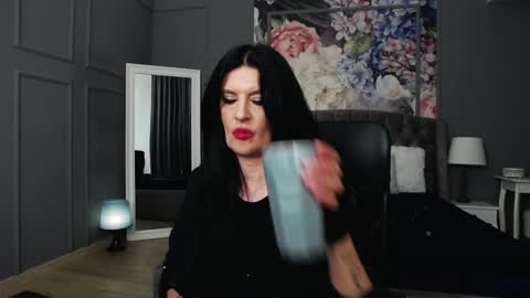 Dom Melisa online show from December 13, 12:20 am