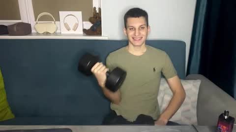 Stephanie and online show from February 20, 6:54 pm