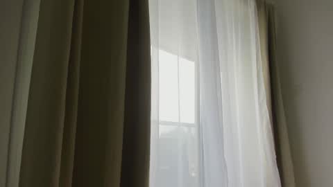 Donatella online show from February 25, 12:16 pm