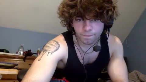 donutking42069 online show from February 26, 12:03 am