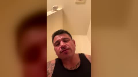 doodlez224472 online show from February 3, 8:24 pm