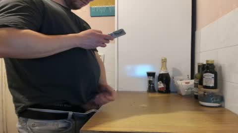 menu  below online show from April 25, 9:12 pm