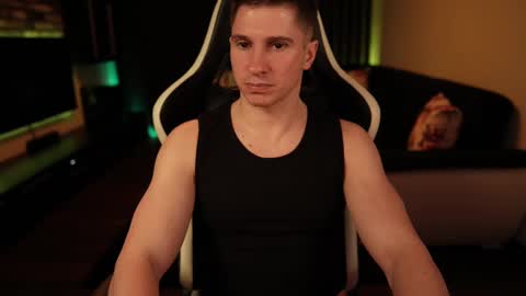 Dorian Reyes online show from March 9, 1:14 am