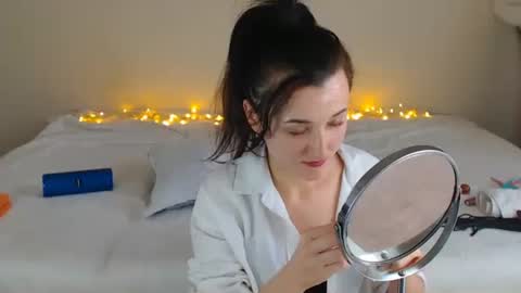 Your Dorotty online show from February 16, 3:58 am