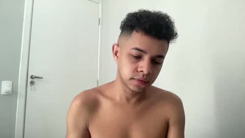 dotadinha online show from April 2, 2:46 pm