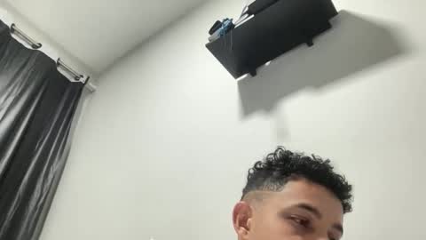 dotadinha online show from February 17, 5:28 am