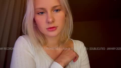 Snapshot of doublecuties chatting on January 10, 5:02 pm Lana  Eva  dont forget to give us a thumb up online show from January 10, 5:02 pm