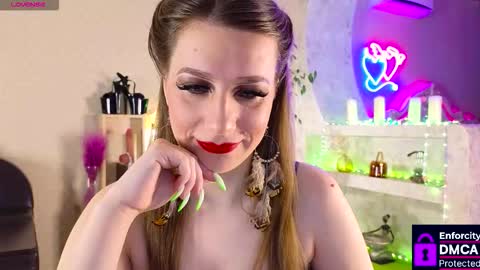 Emily online show from January 14, 2:36 pm