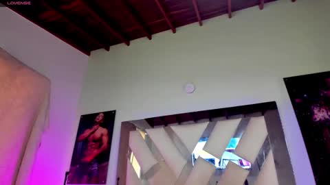 Douglas Safado online show from March 9, 6:32 pm