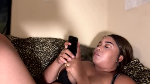 dove_love22 online show from December 1, 12:30 am