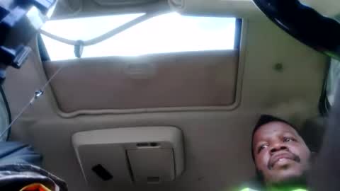 MrPirated online show from April 23, 7:15 pm