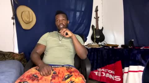 MrPirated online show from March 3, 6:03 pm