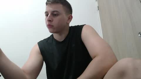 draco_boy2000 online show from April 9, 12:47 am