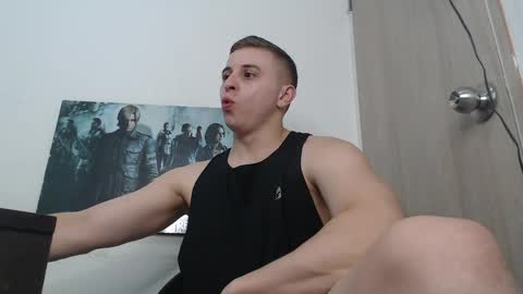 draco_boy2000 online show from May 14, 12:20 am