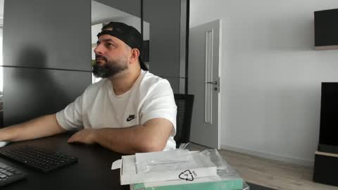 DravenPeak online show from March 26, 11:15 am