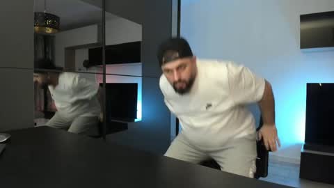 DravenPeak online show from April 1, 6:16 pm