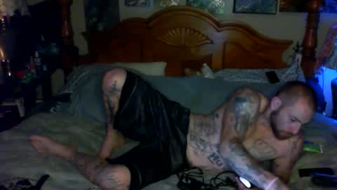 dreaded_folks online show from November 4, 6:48 am