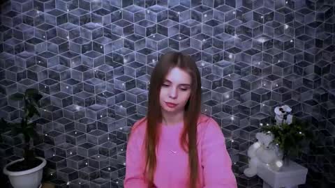 Mari online show from November 18, 9:56 am