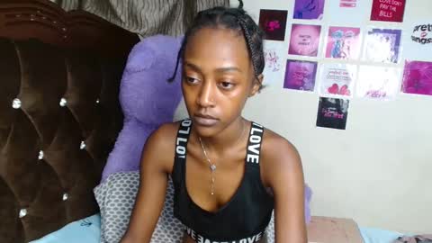 Dreameyes online show from May 26, 7:58 am