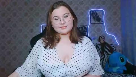 dreamforyoue2 online show from September 9, 7:30 am