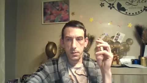 dreamguy38 online show from December 30, 3:14 am