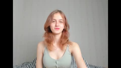 dreamy_pollyyy online show from October 30, 5:02 pm