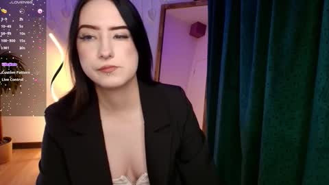 dreamysteps online show from December 5, 9:19 am