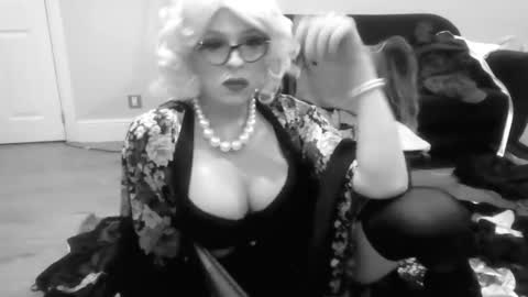 dressasdesired online show from March 16, 10:25 pm